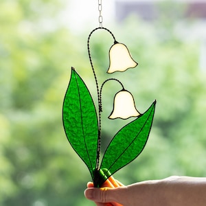 Snowdrop sun catcher, Flower suncatcher, Stain glass suncatcher, Snowdrop window hanging, Window suncatcher, Light catcher, Door suncatcher